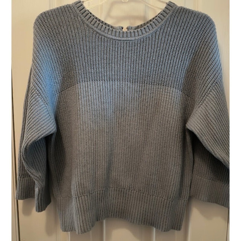 CAbi Cropped Heavyweight Sweater with Back Zipper and Cutout, Pale‎ Blue, Sz XS